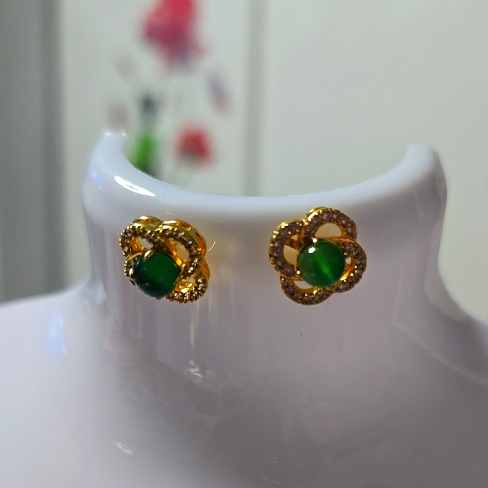 Elegant Green and Gold Stud Earrings